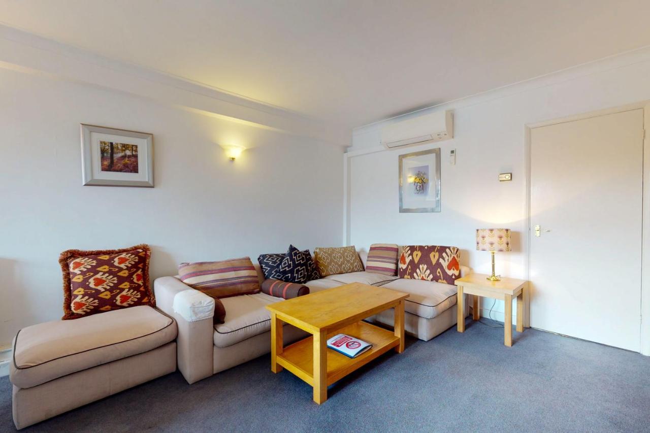 Hertford Court London Exterior foto