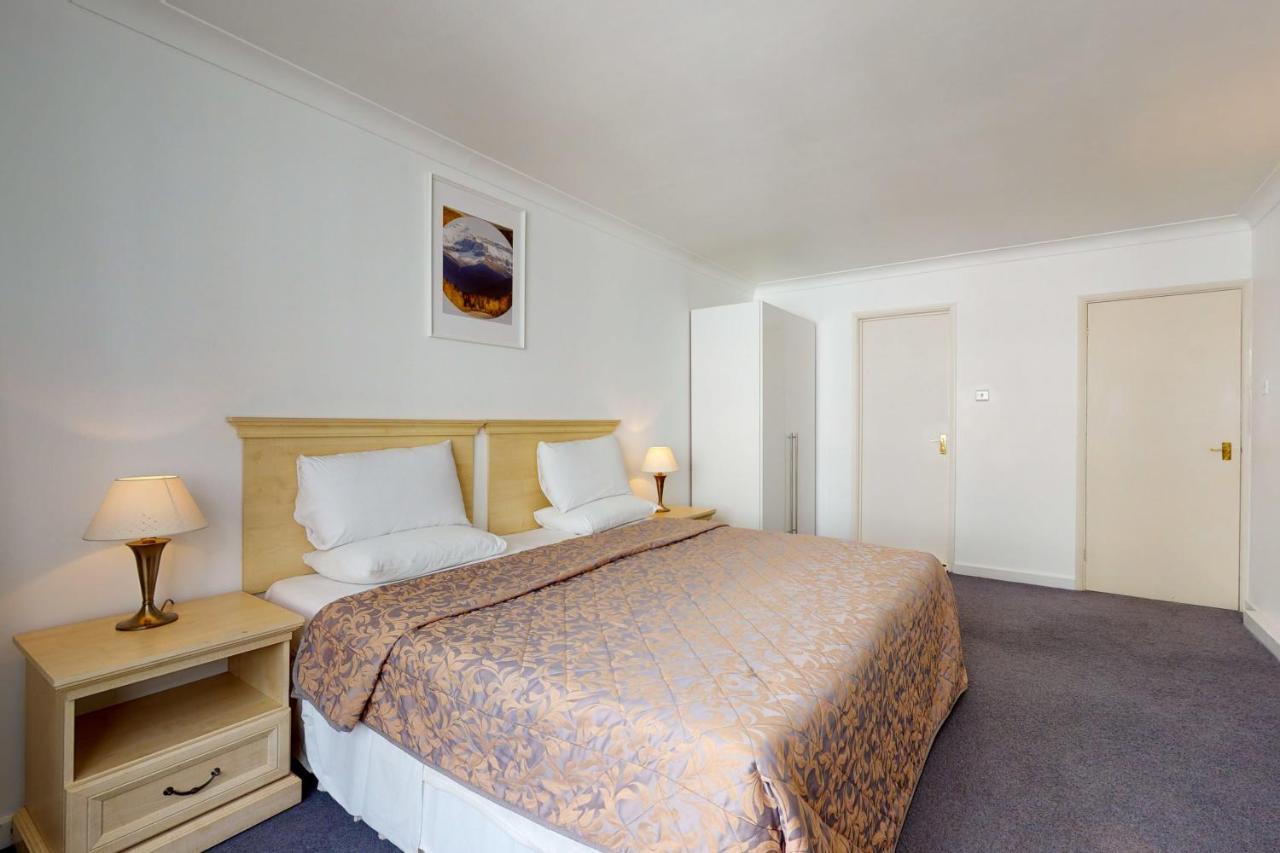 Hertford Court London Exterior foto